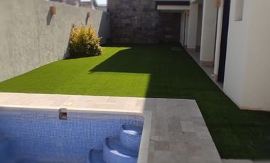 RENTA DE CASA EN VILLAS DEL CAMPESTRE CON ALBERCA