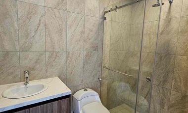 ICON BAY-MOCOLI SAMBORONDON KM6, Alquilo Hermoso departamento 3 dormitorios $2500.