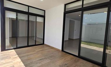 ICON BAY-MOCOLI SAMBORONDON KM6, Alquilo Hermoso departamento 3 dormitorios $2500.