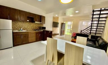 Furnished Townhouse for rent with 2 bedrooms and pool in Malabanias