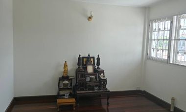 Unit for sales 2-storey detached house Muang thong village 2/2 !! Area 100 Sq.wah , in-building space 338 sq.m.