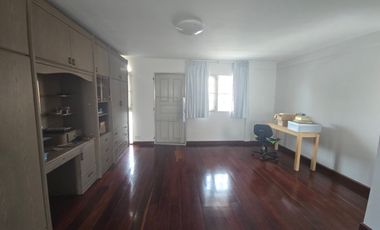 Unit for sales 2-storey detached house Muang thong village 2/2 !! Area 100 Sq.wah , in-building space 338 sq.m.