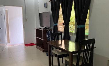 Studio type for rent with common pool in Malabanias