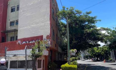 RENTA EDIFICIO 1o. y 2o. Piso 200m. IDEAL ESCUELA, OFICINAS DE GOBIERNO, etc.
