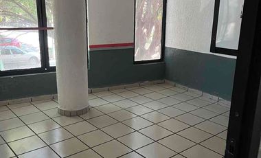 RENTA EDIFICIO 1o. y 2o. Piso 200m. IDEAL ESCUELA, OFICINAS DE GOBIERNO, etc.