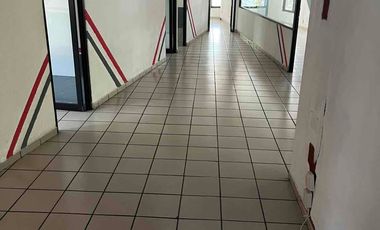 RENTA EDIFICIO 1o. y 2o. Piso 200m. IDEAL ESCUELA, OFICINAS DE GOBIERNO, etc.