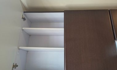 Hermosa casa amplias con 3 baños completos en cluster tipo de casa Semi residencial con jardín, vigilancia y portón eléctrico