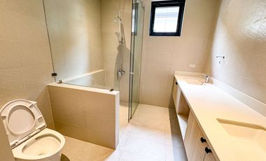 Promo Alert: From ₱35M down to ₱33.2M for Cash & ₱33.9M for Bank Financing! Cozy Semi-Furnished House & Lot for Sale in BF Homes, Parañaque City—3 Uni