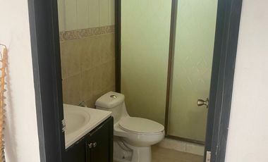 Local comercial en Venta en Avenida industria textil con excelente ubicacion.