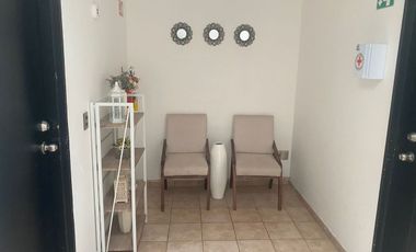 Local comercial en Venta en Avenida industria textil con excelente ubicacion.