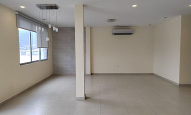 Departamento de alquiler en La Urbanización Las Cumbres, Ceibos, 1 parqueo.