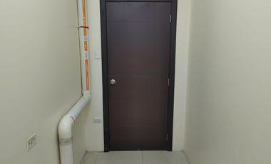 Departamento de alquiler en La Urbanización Las Cumbres, Ceibos, 1 parqueo.