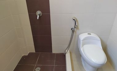 Departamento de alquiler en La Urbanización Las Cumbres, Ceibos, 1 parqueo.