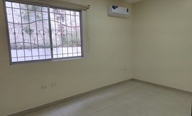 Departamento de alquiler en La Urbanización Las Cumbres, Ceibos, 1 parqueo.