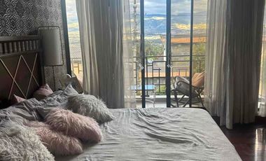 Venta casa campestre moderna con piscina en MIRAVALLE 2