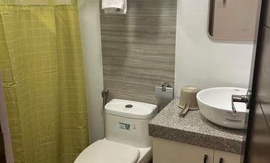 Fully Furnished 3 bedrooms townhouse with common swimming pool for rent in Malabanias Angeles City