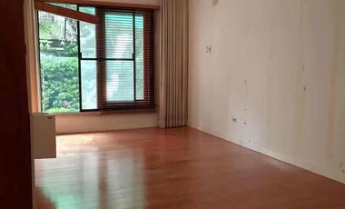 Modern Stylish Bungalow House for Lease in San Lorenzo Village Makati PP CODE L1558