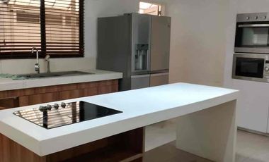 Modern Stylish Bungalow House for Lease in San Lorenzo Village Makati PP CODE L1558
