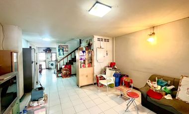 Your Dream Home Opportunity Is Here! For Sale: 3-Storey Townhome, 4 Bedrooms in Soi Charan 75 — Solid Structure, Minor Renovation Needed!