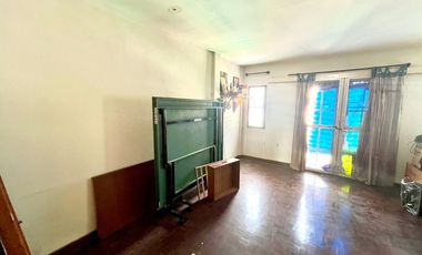 Your Dream Home Opportunity Is Here! For Sale: 3-Storey Townhome, 4 Bedrooms in Soi Charan 75 — Solid Structure, Minor Renovation Needed!