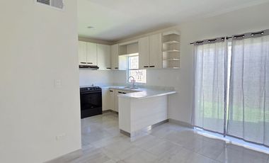 CASA DE RENTA EN CERRADA QUEBEC, MEXICALI