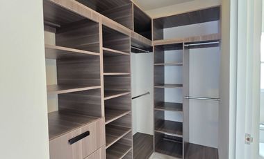 CASA DE RENTA EN CERRADA QUEBEC, MEXICALI