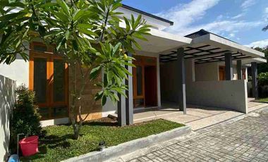 RUMAH FULL FURNISHED DEKAT BANDARA YIA DI PANJATAN KULONPROGO