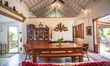 Rustic Thai Contemporary Pool Villa