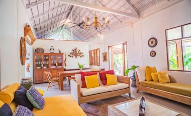Rustic Thai Contemporary Pool Villa