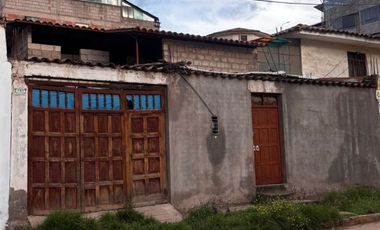 🏡 ¡OPORTUNIDAD EN VENTA! Casa como terreno de 240m2 en Urbanización Las Joyas - Cusco