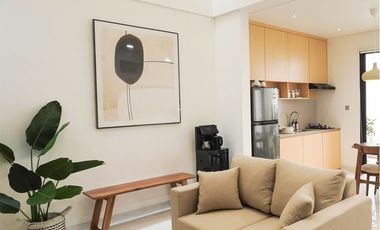 Baru! Konsep Rumah Cahaya di Bandung — 4BR, Taman Depan & Belakang, 106 m²