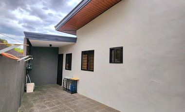 RUSH SALE! CORNER 2-STOREY MODERN HOUSE AND LOT FOR SALE NEAR MABALACAT GATE CLARK