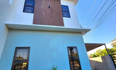 RUSH SALE! CORNER 2-STOREY MODERN HOUSE AND LOT FOR SALE NEAR MABALACAT GATE CLARK