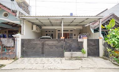 Rumah 15 Mnt ke Grand Galaxy Park SHM Siap Huni Dibantu KPR J-36238