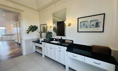 LUXURY EUROPEAN HOUSE SEAFRONT PROPERTY FOR SALE WITH SWIMMING POOL IN PANGLAO ISLAND OF BOHOL