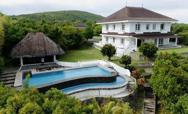 LUXURY EUROPEAN HOUSE SEAFRONT PROPERTY FOR SALE WITH SWIMMING POOL IN PANGLAO ISLAND OF BOHOL