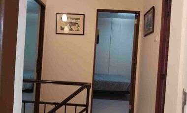 ELEGANT HOUSE AND LOT INSIDE GIGH END  SUBDIVISION
