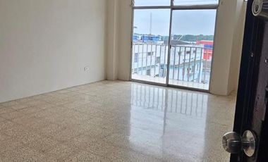 En Aquiler Departamento de 3 Dorm. en Centro de Guayaquil.(JM)