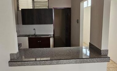 En Aquiler Departamento de 3 Dorm. en Centro de Guayaquil.(JM)