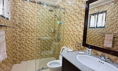 HOUSE AND LOT WITH SWIMMING POOL FOR SALE SEAVIEW IN PANGLAO ISLAND OF BOHOL