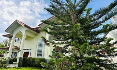 HOUSE AND LOT WITH SWIMMING POOL FOR SALE SEAVIEW IN PANGLAO ISLAND OF BOHOL