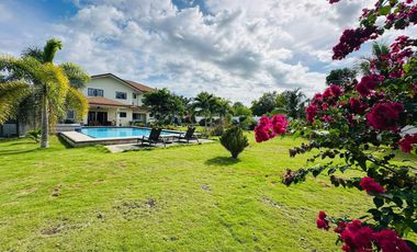 HOUSE AND LOT WITH SWIMMING POOL FOR SALE SEAVIEW IN PANGLAO ISLAND OF BOHOL