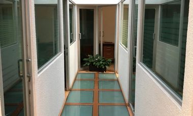 GRAN OPORTUNIDAD DE VENTA EDIFICIO EN NAPOLES