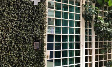 GRAN OPORTUNIDAD DE VENTA EDIFICIO EN NAPOLES