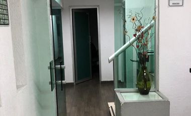 GRAN OPORTUNIDAD DE VENTA EDIFICIO EN NAPOLES