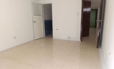ARRIENDO LOCAL EN CABECERA