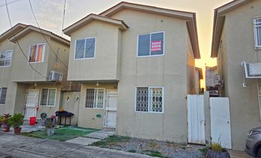 Alquiler de Casa de 3 Dormitorios - Urbanización Villa Bonita Etapa 9, Conjunto cerrado con Guardianía