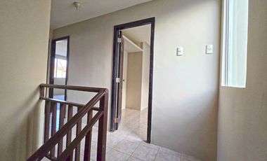 Alquiler de Casa de 3 Dormitorios - Urbanización Villa Bonita Etapa 9, Conjunto cerrado con Guardianía