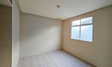 Alquiler de Casa de 3 Dormitorios - Urbanización Villa Bonita Etapa 9, Conjunto cerrado con Guardianía