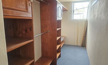 Casa en Renta en Toluca Col  Lomas Altas 5 recamaras